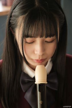 Hane Ame 雨波写真 – 2025聖誕節(17P)