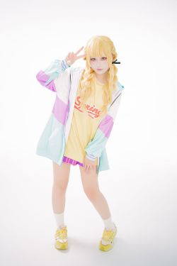 物恋传媒 No.2541 恬恬 – 高跟长靴、薄肉丝、ol制服裤里丝(250P)
