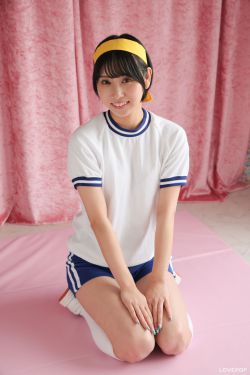 鈴木ふみ奈 – 私を捕まえて(28P)