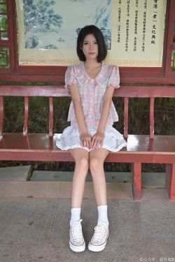 物恋传媒 No.2559 岚岚 – 皮鞋、厚灰丝、穿袜子(255P)