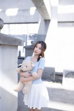 [秀人XiuRen] 2025.09.05 No.10737 鱼子酱Fish(74P)