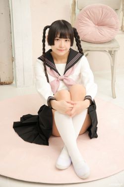 Janisa – 玉足涴蓝绸(11P)