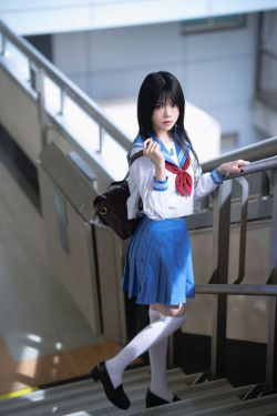 [COS福利] 国外美女SayaTheFox – Cyberpunk Dress(15P)