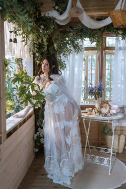阿久津真央 – CHERUBIC(52P)