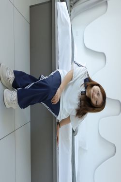 虎牙古阿扎 – 姐姐的小毛衣(41P)