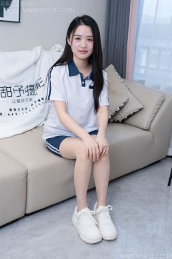 甜予摄影 No.184 澜澜 – 板鞋、薄肉丝(125P)