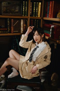 白琮瑗 – 紫色情迷(80P)
