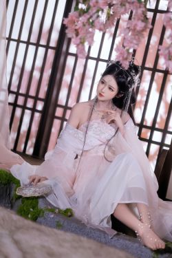 奥村梨穂 – 奇跡の神乳 vol.3(96P)