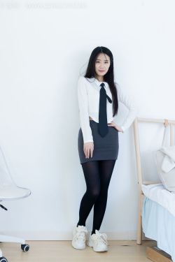 动漫博主蠢沫沫 – 金发蝴蝶结(94P)