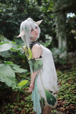物恋传媒 No.2355 小曦 – 皮鞋、厚灰丝(160P)