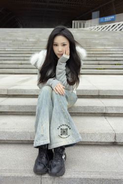 动漫博主 封疆疆v – 新泽西旗袍(43P)
