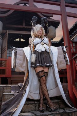 九柒喵 – 笑面教授OL制服(53P)
