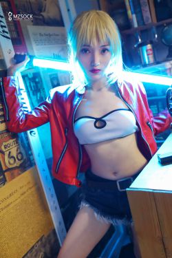 IESS异思趣向 – 模特： 兔兔 《可爱脚丫》(80P)