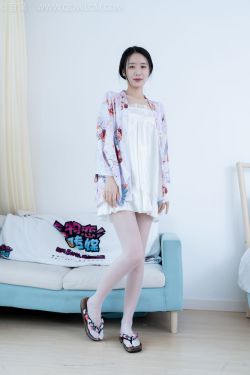 可爱人气Coser 面饼仙儿 – 碧蓝航线 恰巴耶夫睡衣(43P)