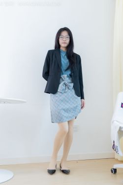 珟_珏Dita – 蓝色花花(22P)