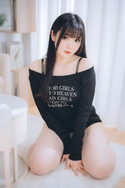 初夏女神 No.213 柒柒&双双 留洋晚清(120P)