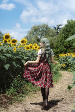 贝贝琪Becky – 血色修女(45P)