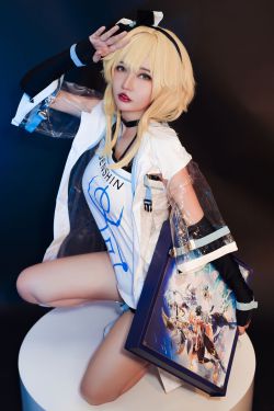 Coser小姐姐 Potato Godzilla – Lumine HoYoFest (Genshin Impact)(20P)