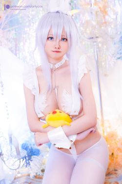 鹿八岁 – 堕落修女(61P)