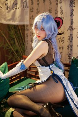 小和甜酒 – 交错战线绯俐(45P)