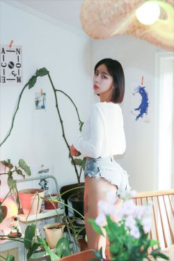 Umeko J – Red Riding Hood(71P)