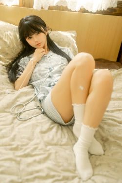 桜桃喵 – 夜纱(43P)
