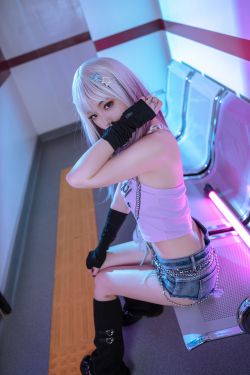 [秀人XiuRen] 2024.04.12 No.8382 龙雪儿(75P)