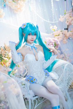 艾西aiwest – 初音 粉蝶花(42P)
