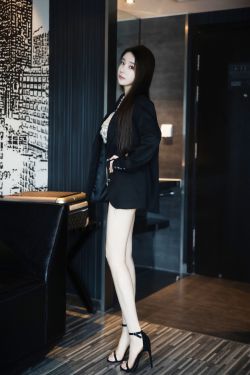 [PURE MEDIA] Vol.207 – Riha(49P)