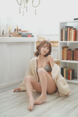 いくみ – (193iKkyu3) [Fantia] 2023年04月 Erotic Emo Gravure(16P)