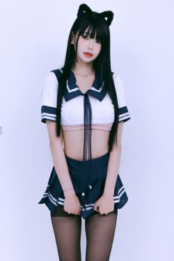 いくみ – (193iKkyu3) [Fantia] 2023年04月 Erotic Emo Gravure(16P)