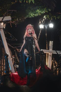 Coser小姐姐 星之迟迟 – 空之境界 两仪式(26P)