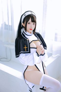 Peach milky – Navia Lingerie (Genshin Impact)(19P)
