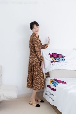 tina_甜仔 – 墨绿睡衣(85P)
