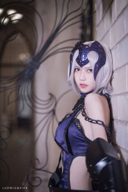 [秀人XiuRen] 2024.01.04 No.7910 苏曼兮(82P)