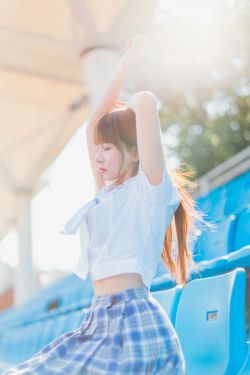 秋山AkI – 秋の恋(97P)