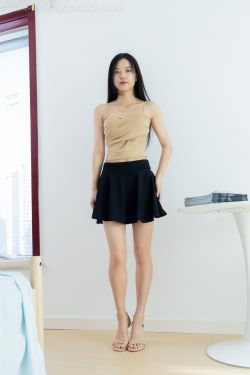物恋传媒 No.1727 茯苓 – 回忆的沙漏(199P)